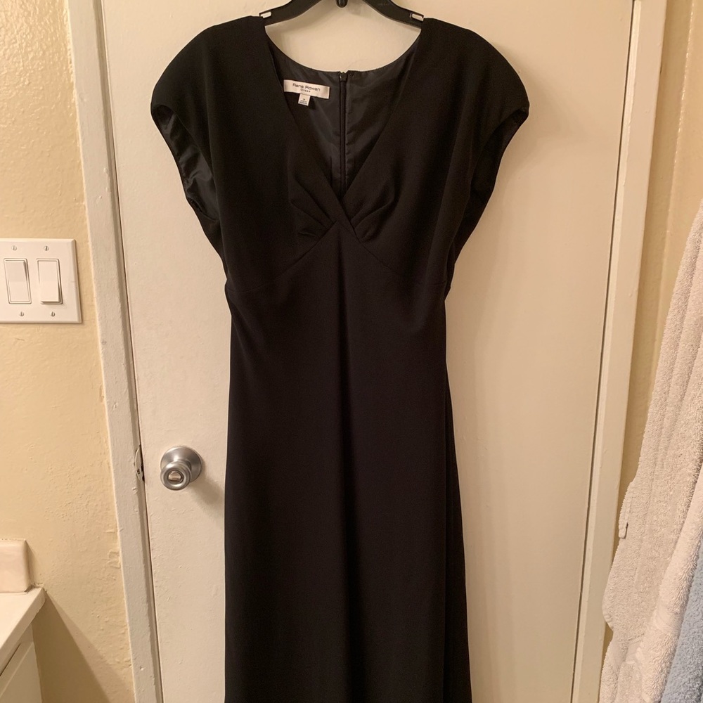 Classic Black Midi Dress - Unbranded